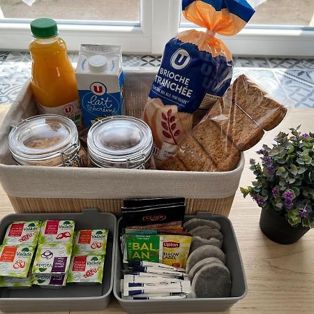 Maison Au Numero 21, Petit-Dejeuner Offert Villefranche-sur-Cher Eksteriør billede